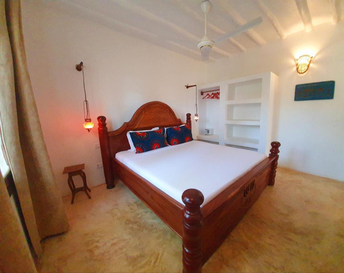 Moyo Apartment Pwani Mchangani Buitenkant foto