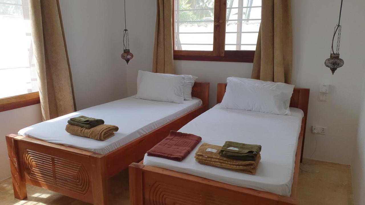 Moyo Apartment Pwani Mchangani Buitenkant foto